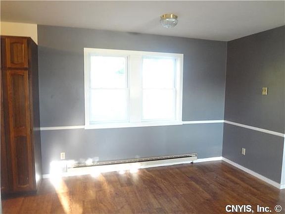 3rd image of 8764 Henry Clay Blvd