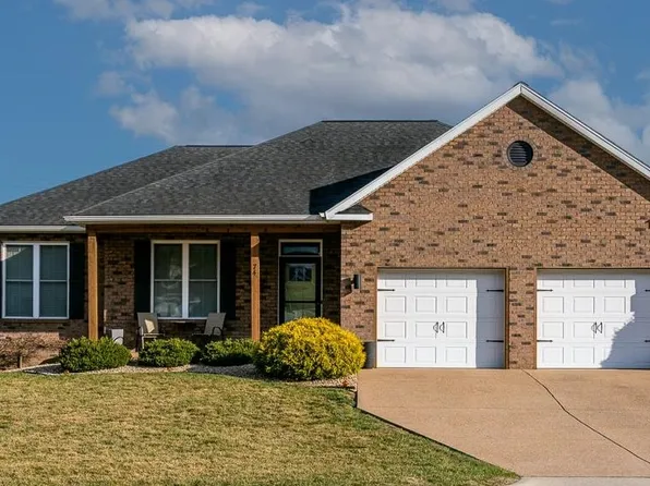 74 Autumn Bluff Dr, Weyers Cave, VA 24486