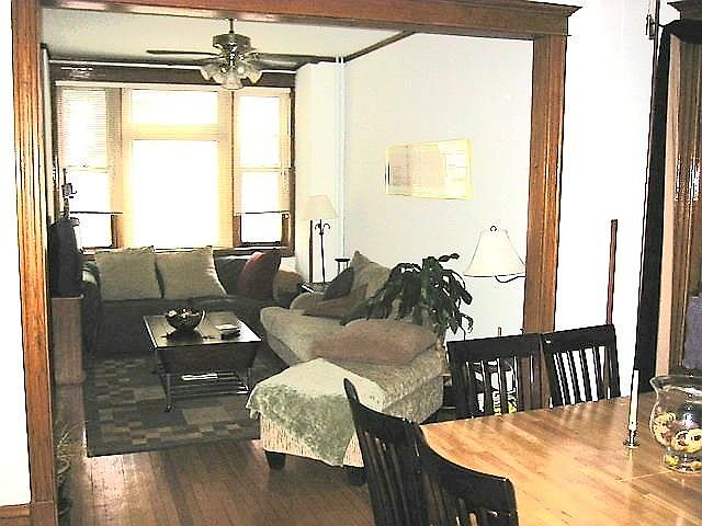 1st image of 3726 N Kenmore Ave #1