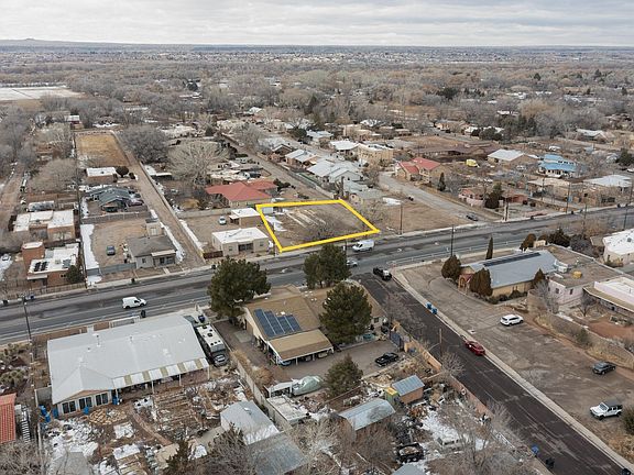 4th image of 3543 Rio Grande Blvd NW