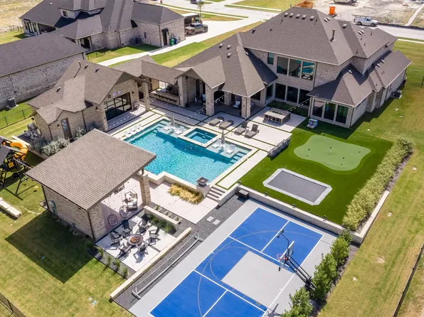 312 Chapel View Ct, Heath, TX 75032