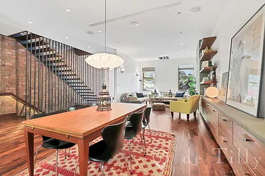 Rented by DE TILLY REAL ESTATE