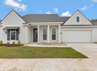 124 Earls Ct, Maurice, LA 70555