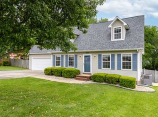 3020 Windsor Dr, Columbia, TN 38401