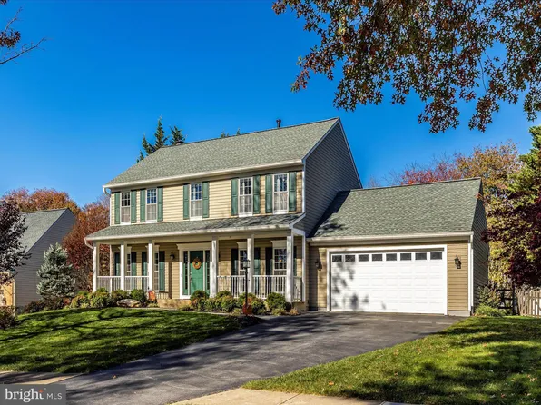 23510 Elk Grove Ter, Damascus, MD 20872