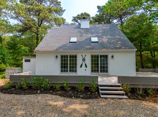 39 Prices Way, Edgartown, MA 02539