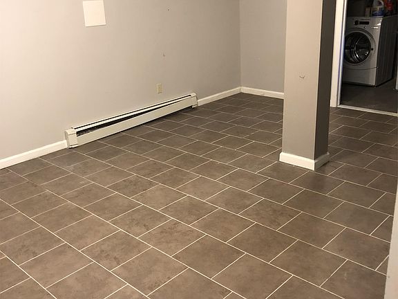 ground floor bonus room