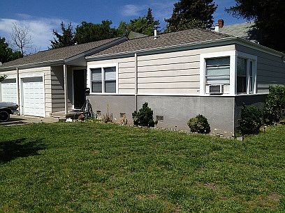 2nd image of 1610 D St