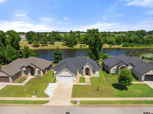 422 Duke Pl, Tyler, TX 75704