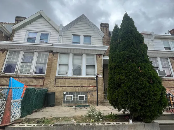 4128 Glendale St, Philadelphia, PA 19124
