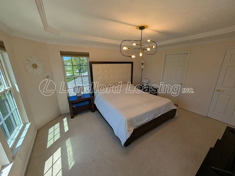 33317 Fairport Dr — Photo 9