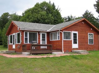 182 1/2 Lone Pine Rd N, Eagle Bay, NY 13331