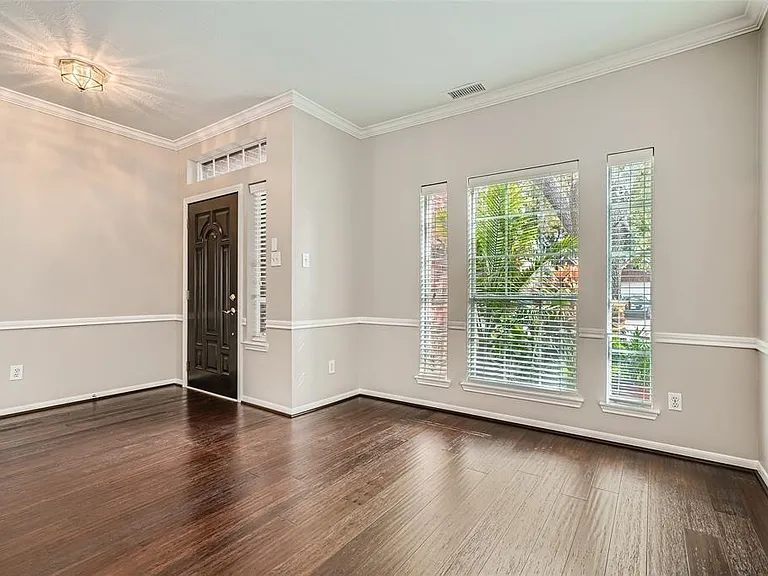 3810 Breaker Ct — Photo 4