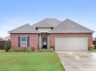 247 Harvest Ct, Thibodaux, LA 70301