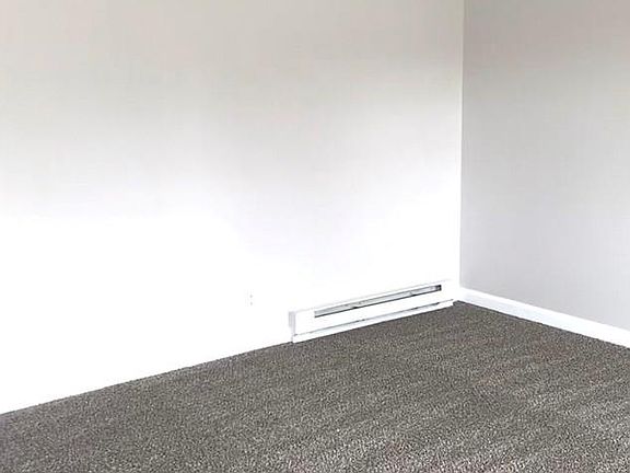 4th image of 1152 Biscayne Dr