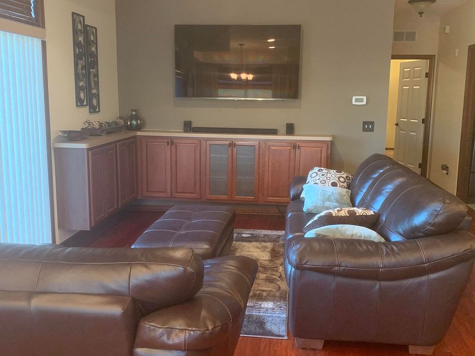 2nd image of 1256 County Road D E APT 103
