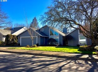 15568 NW Overton Dr, Beaverton, OR
