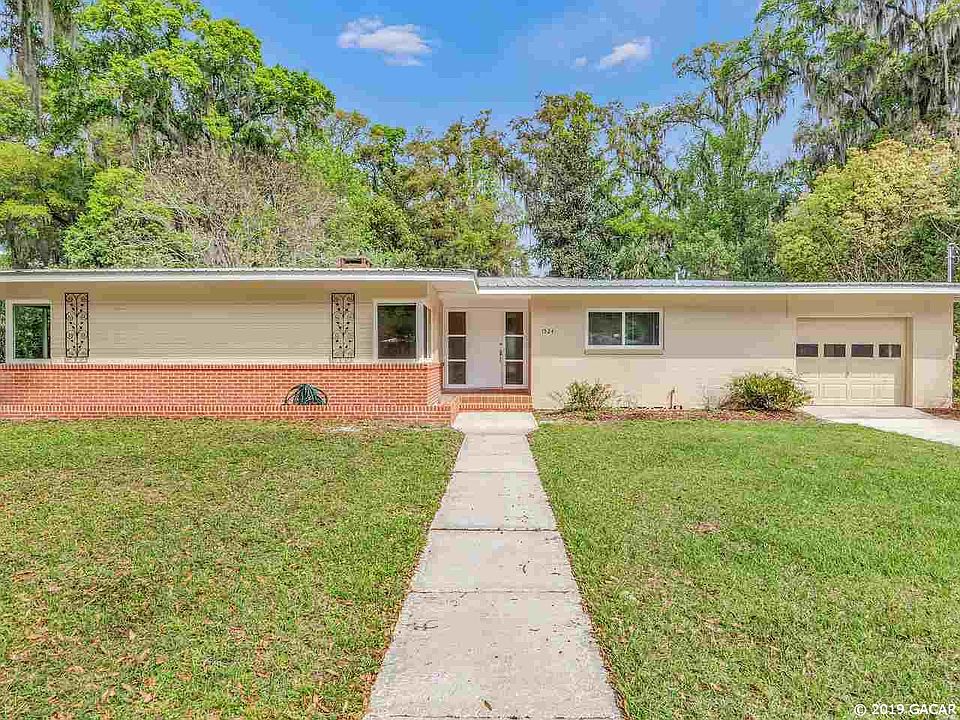 1st image of 1524 NW 14th Ave