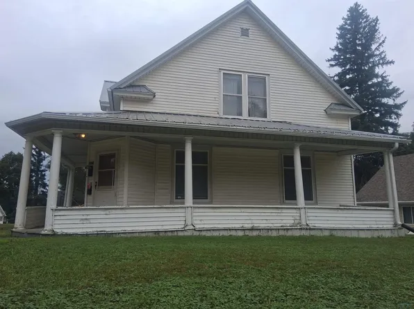2204 W 4th St, Sioux City, IA 51103