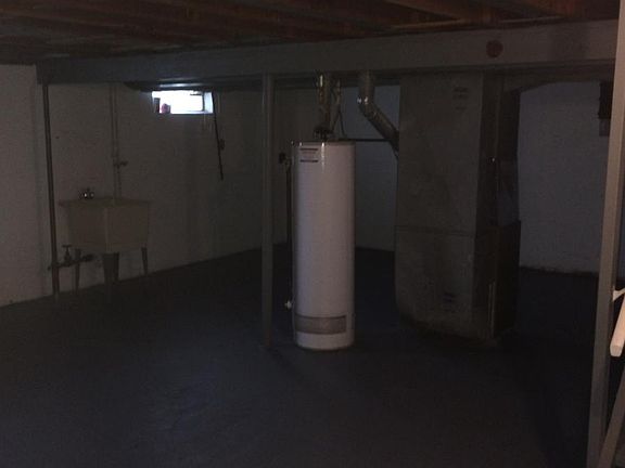 3rd image of 241 Glenhaven Dr #Left