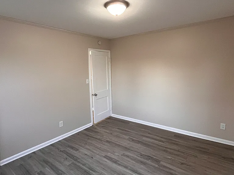 2118 Browning St — Photo 7