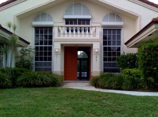 21 Coconut Ln, Ocean Ridge, FL 33435