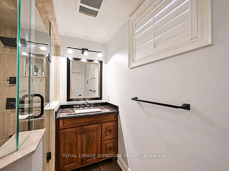 3 Searell Ave #BASEMENT — Photo 18