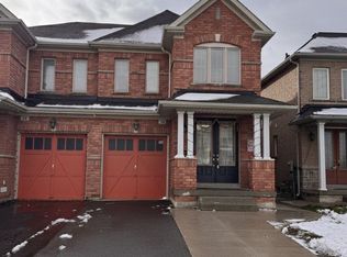 16 Swancreek Ct, Brampton, ON L6P3S7