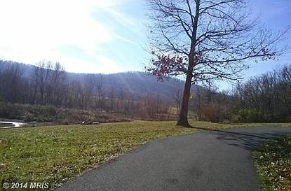 5th image of 49 Aspen Hill Dr