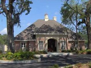 432 Elegans Ct #E302, Ocean Springs, MS 39564