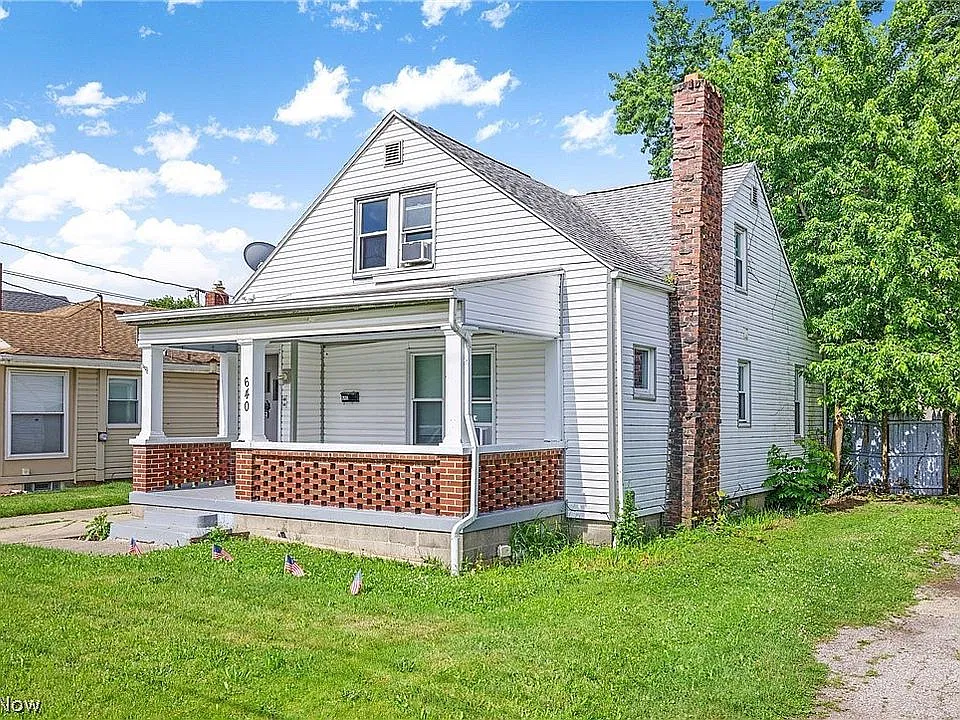 640 Seiberling St — Photo 1