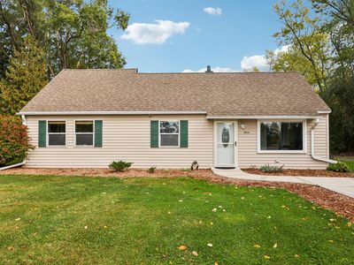10216 North Baehr ROAD, Mequon, WI, 53092