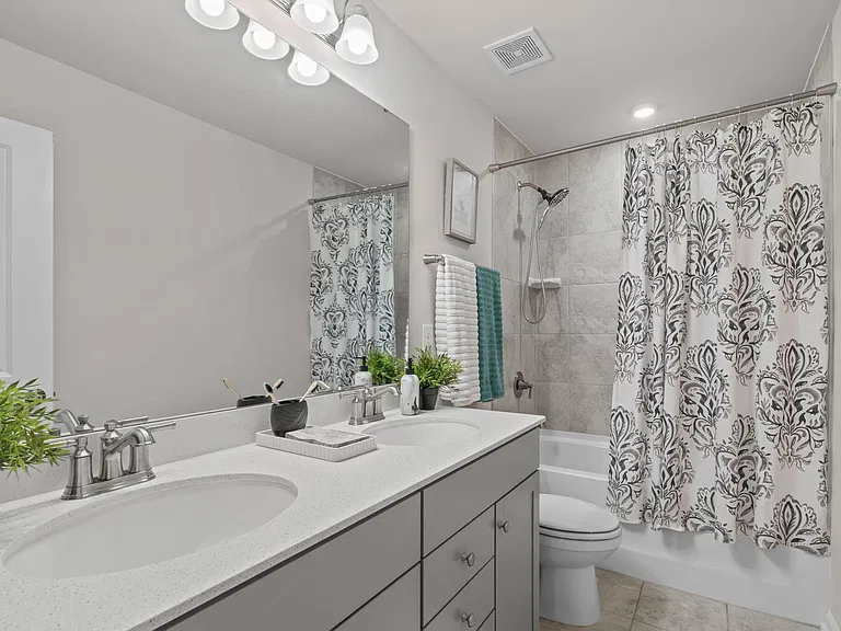 4712 Winnipesaukee Ln — Photo 32