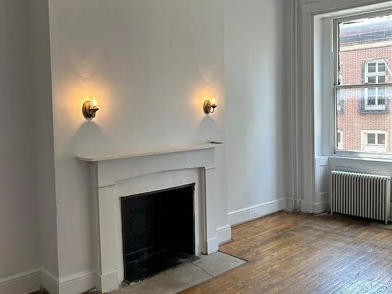 703 Cathedral St #2F — Photo 3