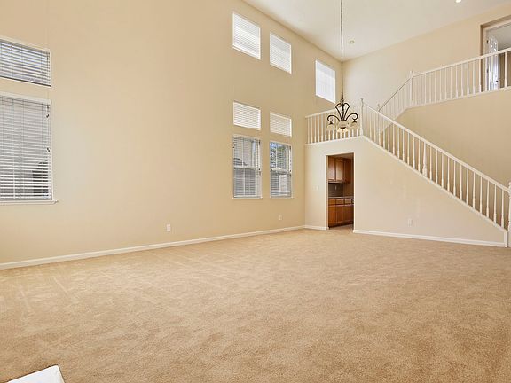 5th image of 1119 Cherry Blossom Ln