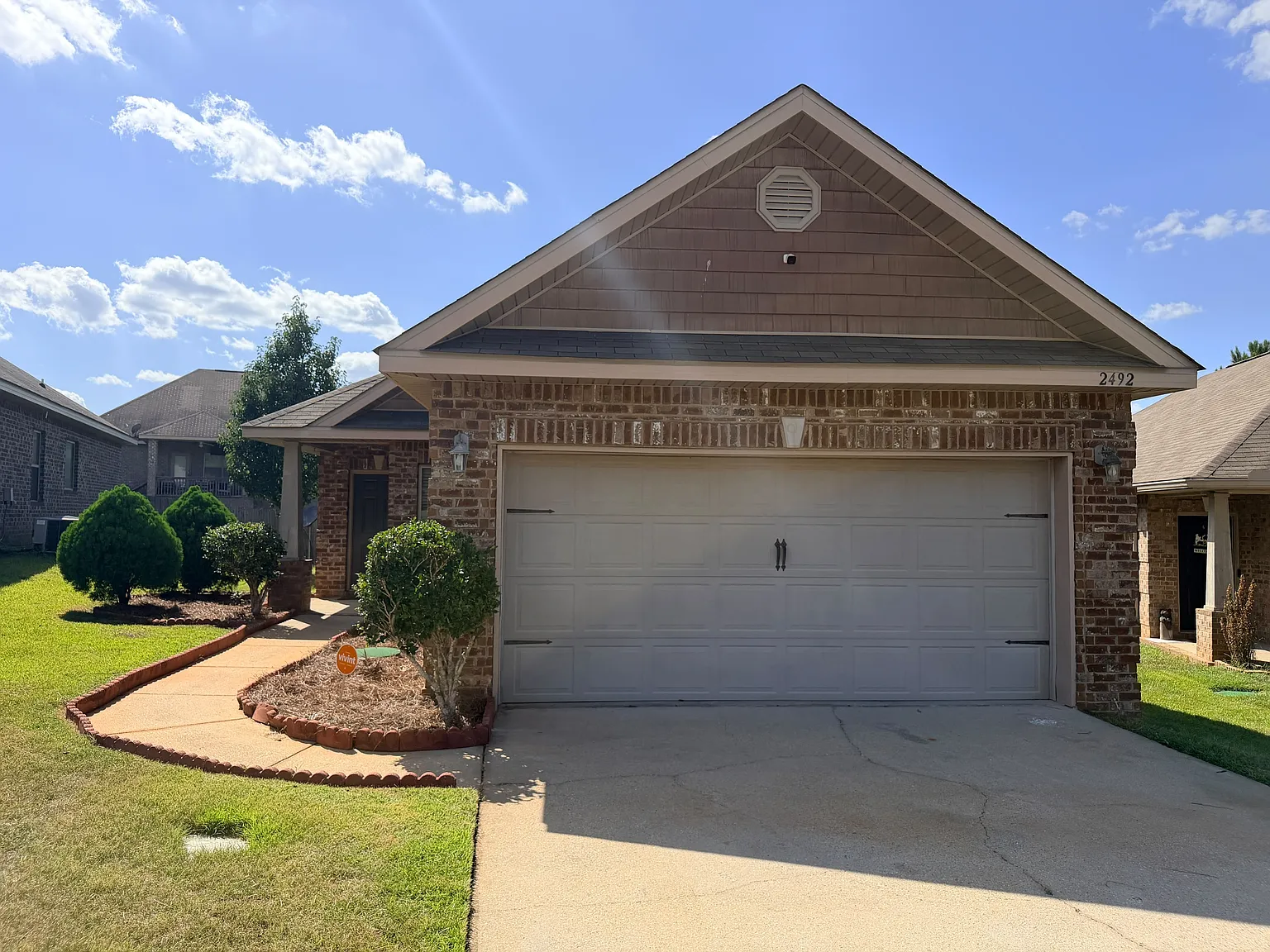 2492 Bentridge Dr - 1 — Photo 2