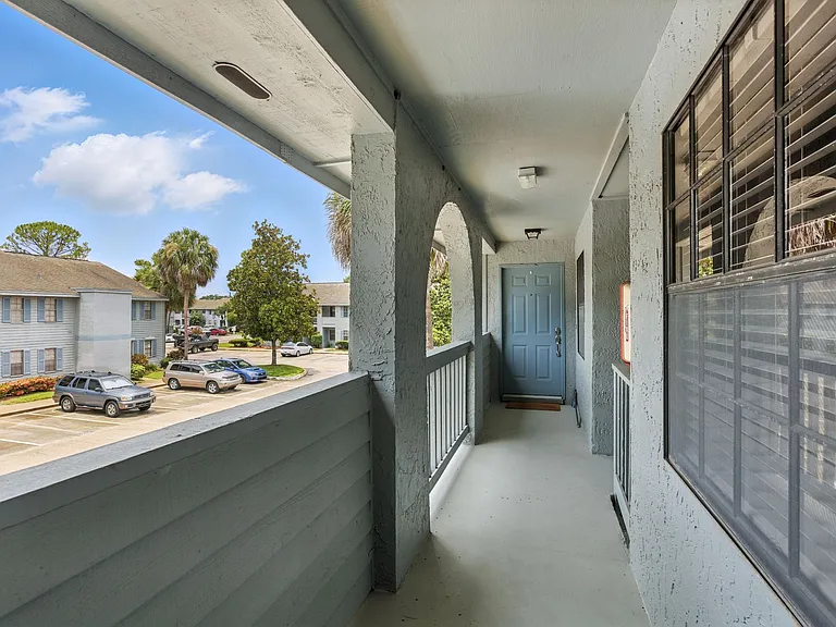 1735 Harrison St #231 — Photo 24