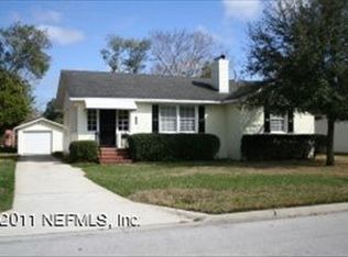 2123 Traymore Rd, Jacksonville, FL 32207