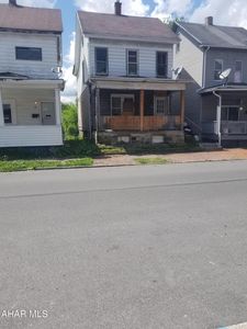 2106 5th Ave, Altoona, PA, 16602