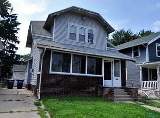 4107 Fairview Dr, Toledo, OH 43612