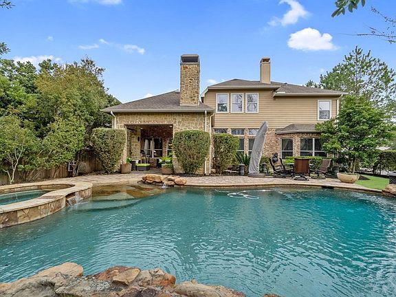 3rd image of 138 N Almondell Cir
