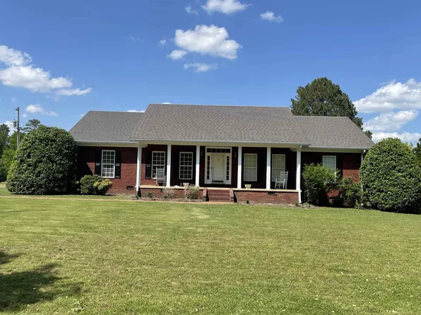 495 Vine St, Savannah, TN 38372