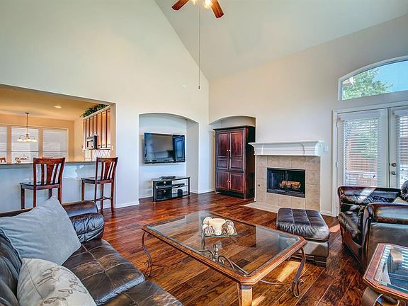 5th image of 1170 Lake Glen Cir