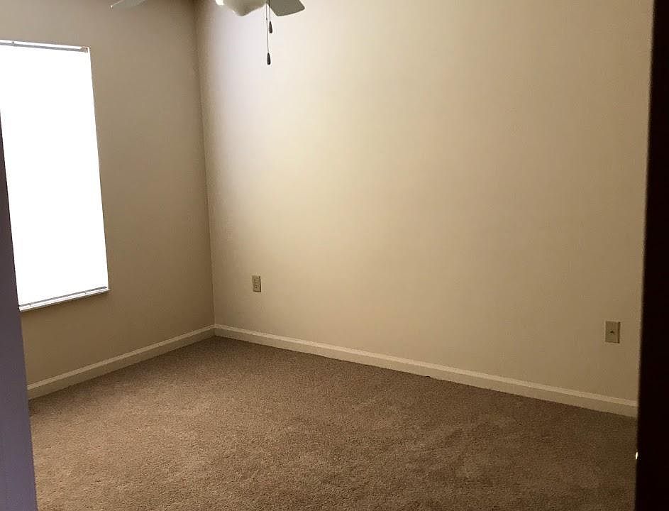 1st image of 35 Bamboo Cir