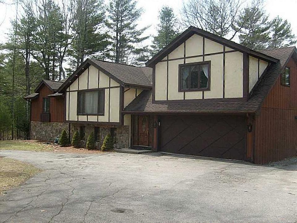 1st image of 122 Wood Cove Dr