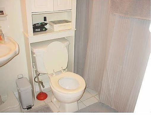 5th image of 398 Riley Ave NE