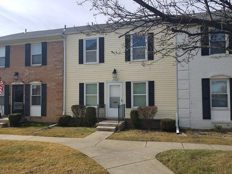 1st image of 37019 Brynford Dr