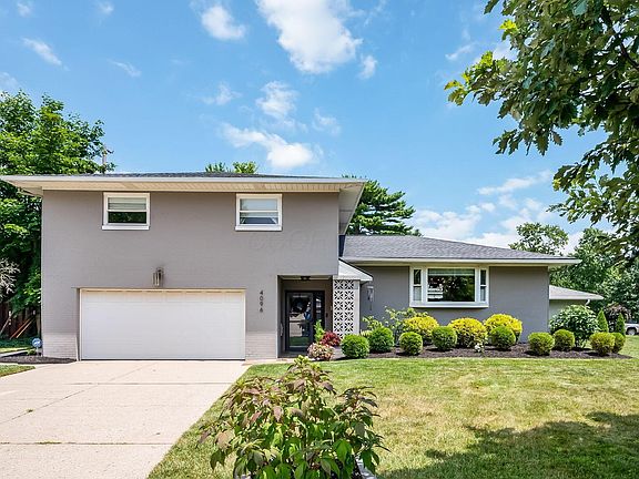 2nd image of 4096 Garrett Dr W