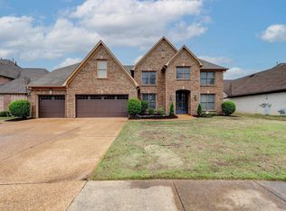500 Glenogle Ln, Collierville, TN 38017