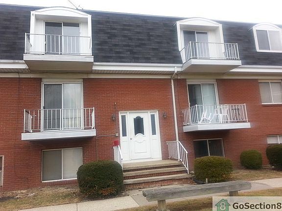 2nd image of 2104 Tower Blvd APT 104